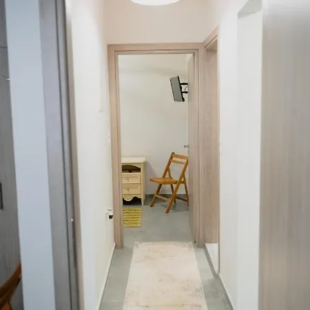 Estia Apartment